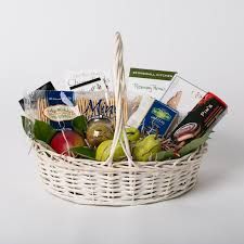 GIFT BASKET SMALL